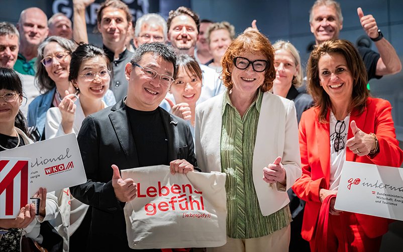 奥地利代表团访问不朽情缘深圳两馆项目，探索AR+文旅的数字实践